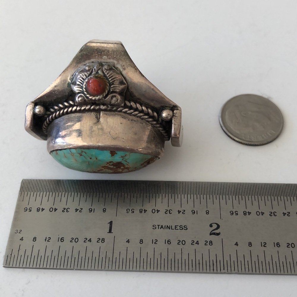 Vintage silver and turquoise oval and coral ring - Picture 10 of 16